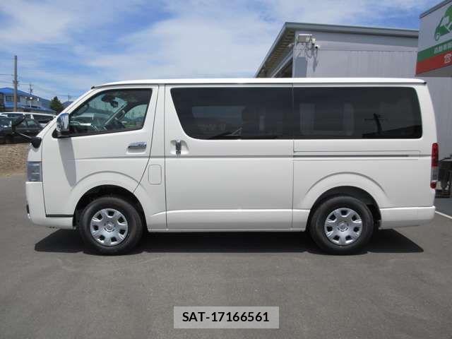 Toyota HIACE VAN 2025-06 7327379-7