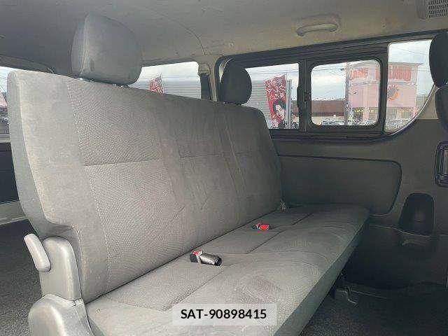 Toyota HIACE VAN 2019-11 7327390-10
