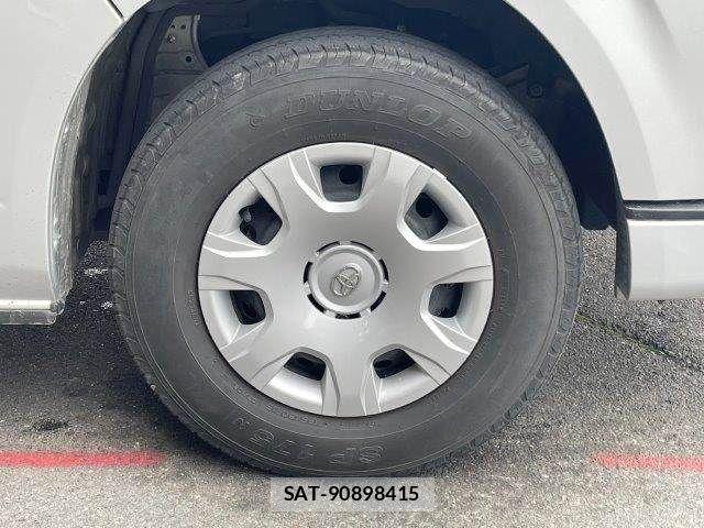 Toyota HIACE VAN 2019-11 7327390-15