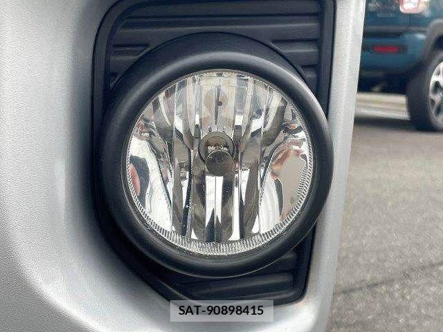 Toyota HIACE VAN 2019-11 7327390-25