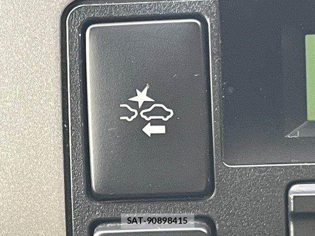 Toyota HIACE VAN 2019-11 7327390-6
