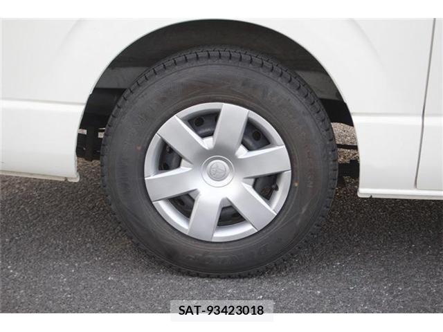 Toyota HIACE VAN 2022-03 7327393-16