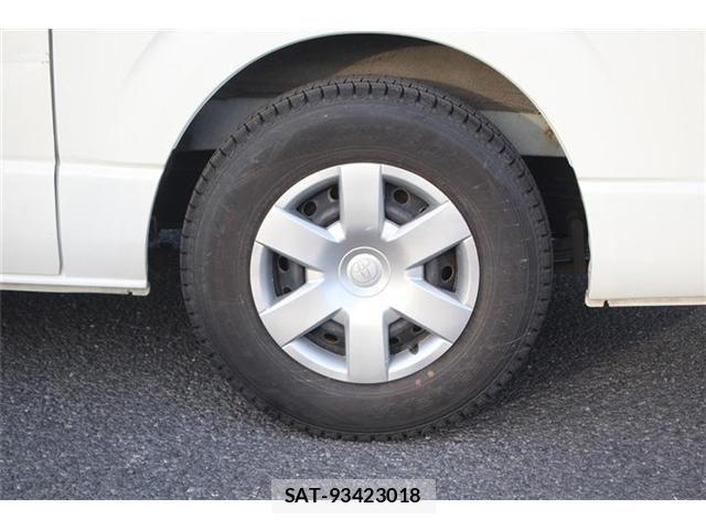 Toyota HIACE VAN 2022-03 7327393-17