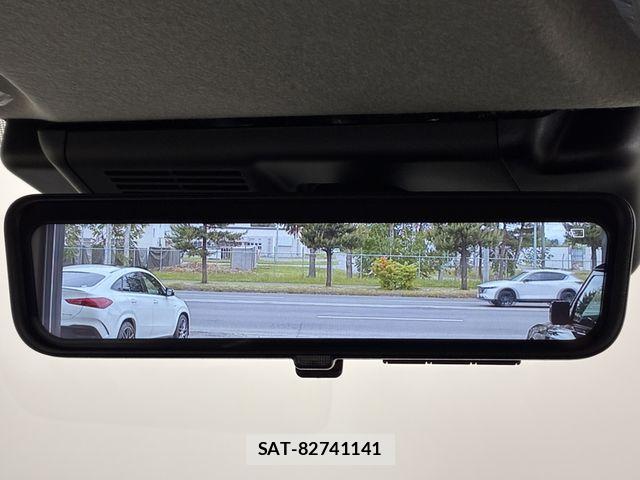Toyota HIACE VAN 2026-05 7327374-21