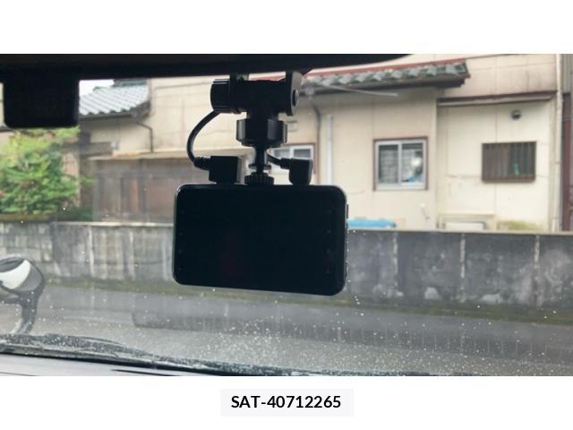 Toyota HIACE VAN 2011-09 7358019-11