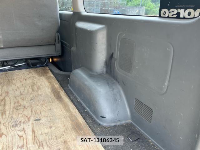 Toyota HIACE VAN 2005-07 7358024-9