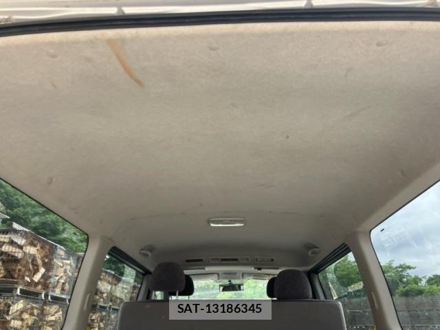 Toyota HIACE VAN 2005-07 7358024-22