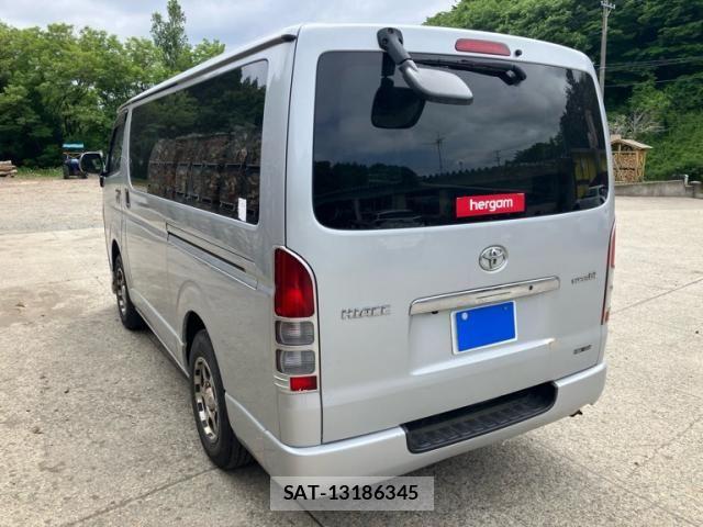 Toyota HIACE VAN 2005-07 7358024-4