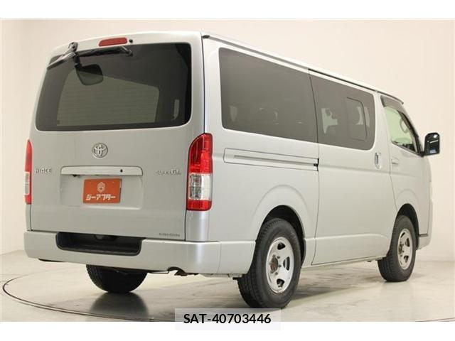 Toyota HIACE VAN 2021-05 7358013-12