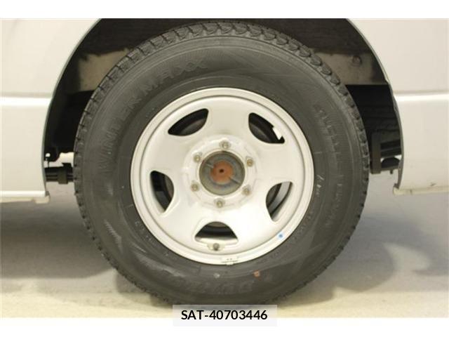 Toyota HIACE VAN 2021-05 7358013-24