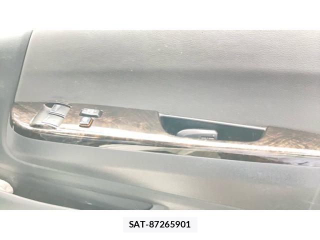 Toyota HIACE VAN 2018-11 7358020-10