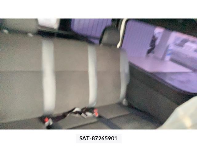 Toyota HIACE VAN 2018-11 7358020-14