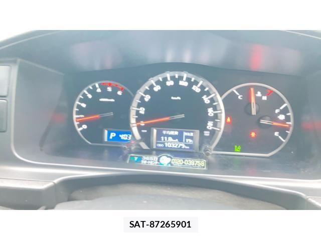 Toyota HIACE VAN 2018-11 7358020-15
