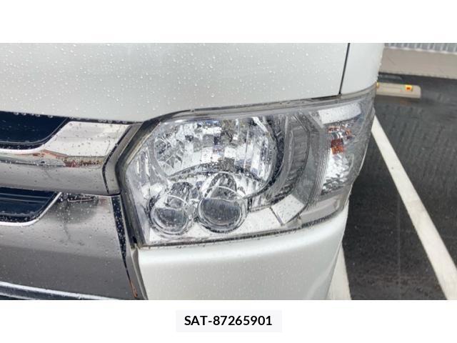 Toyota HIACE VAN 2018-11 7358020-1