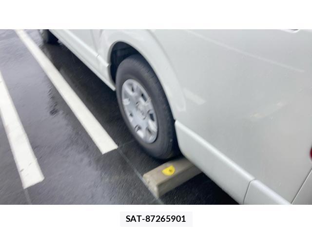 Toyota HIACE VAN 2018-11 7358020-5