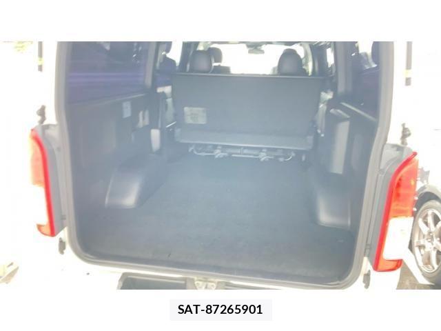 Toyota HIACE VAN 2018-11 7358020-8