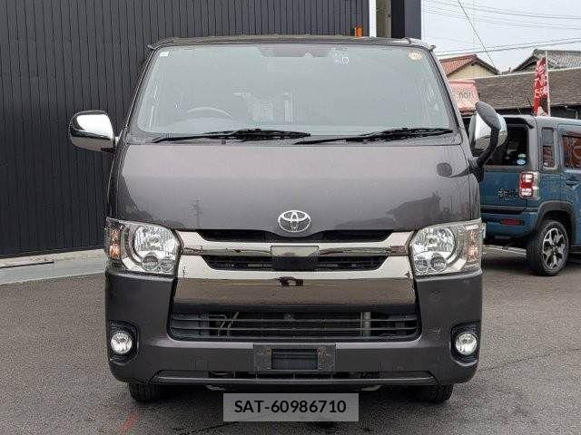 Toyota HIACE VAN 2019-07 7358017-18
