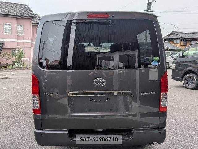 Toyota HIACE VAN 2019-07 7358017-22