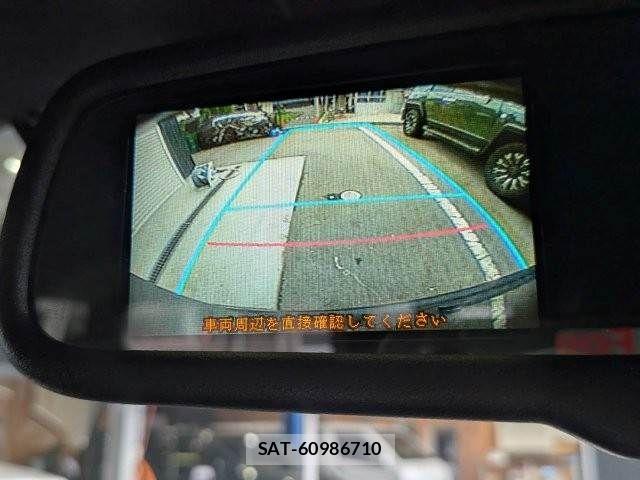 Toyota HIACE VAN 2019-07 7358017-7