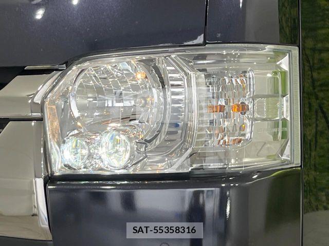 Toyota HIACE VAN 2024-07 7357999-12