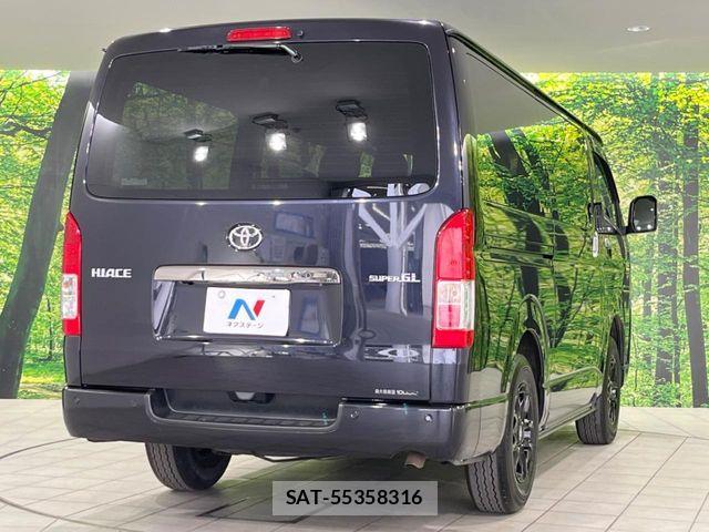 Toyota HIACE VAN 2024-07 7357999-17