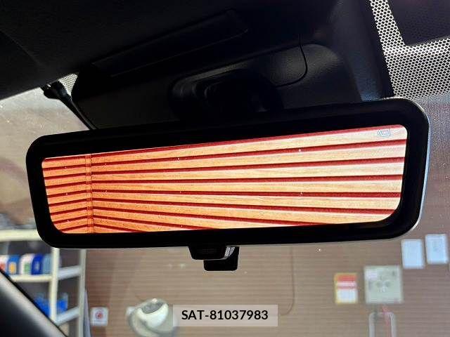 Toyota HIACE VAN 2023-10 7358011-6