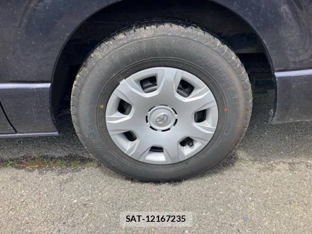 Toyota HIACE VAN 2022-12 7358012-12