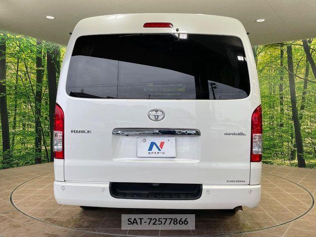 Toyota HIACE VAN 2020-07 7358006-14