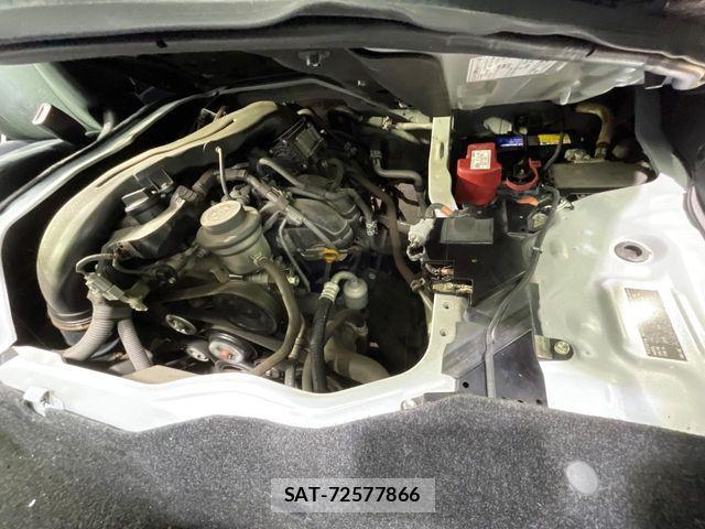 Toyota HIACE VAN 2020-07 7358006-17