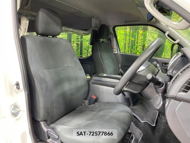 Toyota HIACE VAN 2020-07 7358006-7