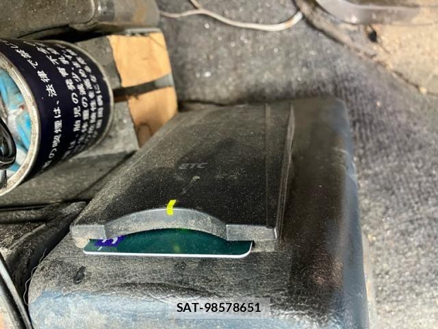 Toyota HIACE VAN 1998-09 7358023-15