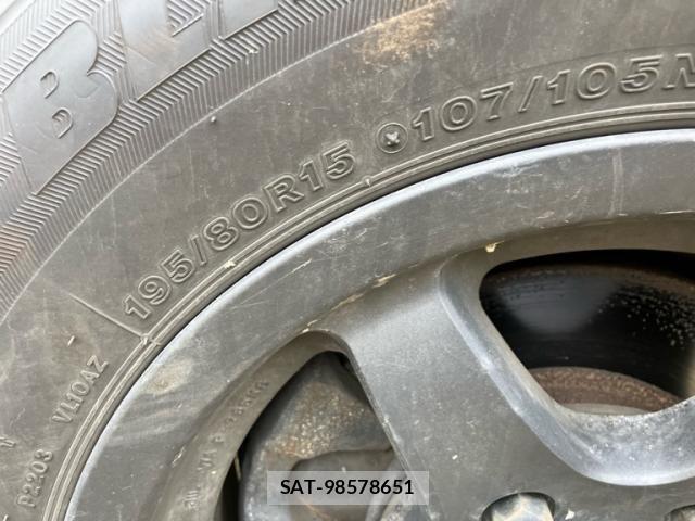 Toyota HIACE VAN 1998-09 7358023-5