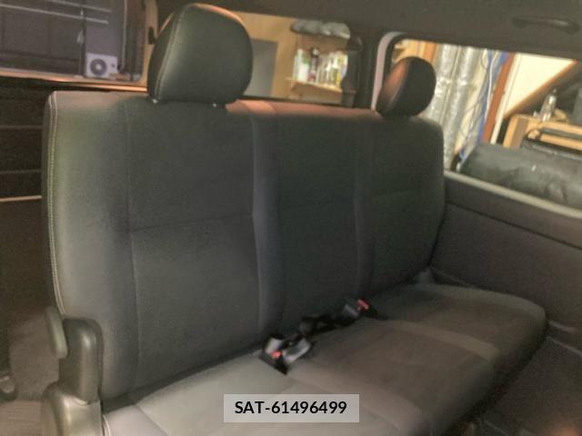 Toyota HIACE VAN 2026-02 7358010-14