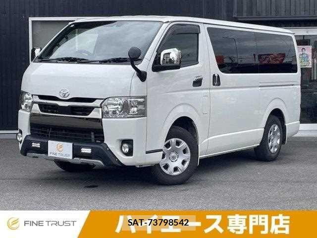 Toyota HIACE VAN 2022-03 7358014-0