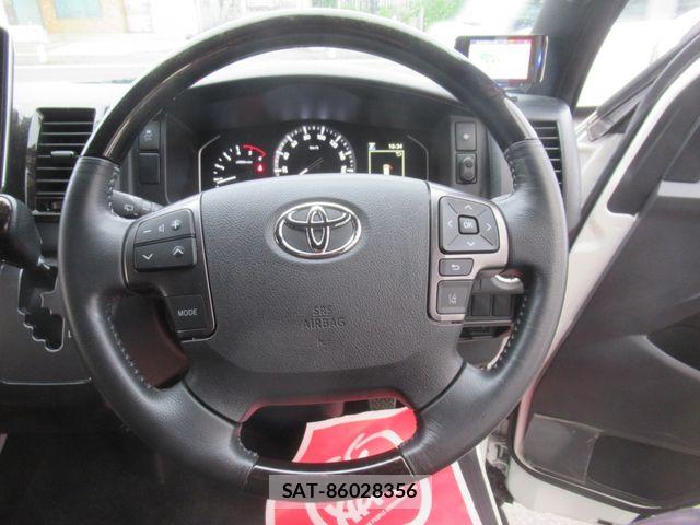 Toyota HIACE VAN 2021-06 7358015-20