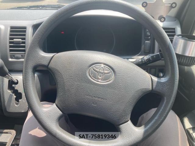 Toyota HIACE VAN 2013-07 7358021-16