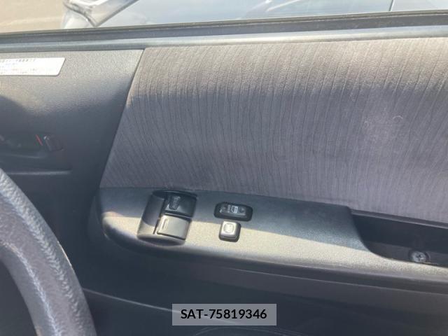 Toyota HIACE VAN 2013-07 7358021-17