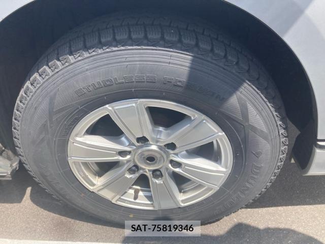 Toyota HIACE VAN 2013-07 7358021-2