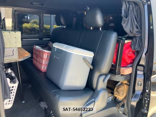 Toyota HIACE VAN 2023-08 7358008-12