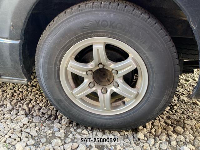 Toyota HIACE VAN 2013-09 7392331-10