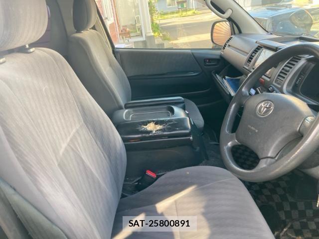 Toyota HIACE VAN 2013-09 7392331-15