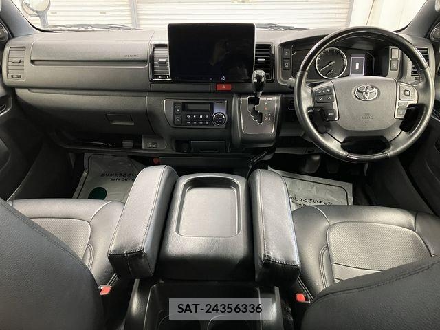 Toyota HIACE VAN 2025-03 7392322-27