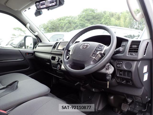 Toyota HIACE VAN 2020-10 7392327-19