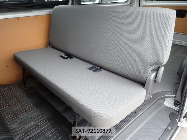 Toyota HIACE VAN 2020-10 7392327-24