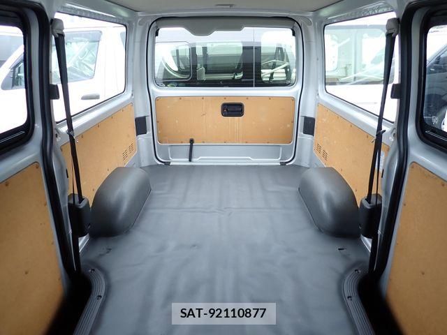 Toyota HIACE VAN 2020-10 7392327-26