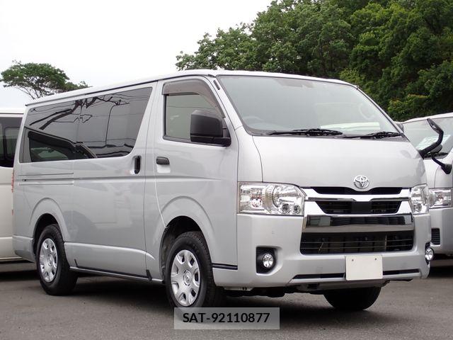 Toyota HIACE VAN 2020-10 7392327-2