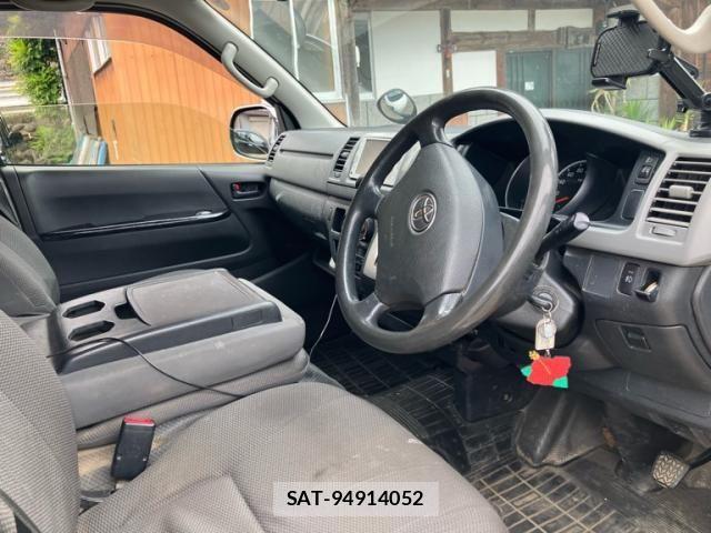 Toyota HIACE VAN 2012-11 7392329-14