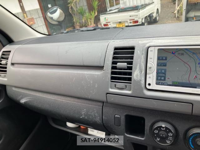 Toyota HIACE VAN 2012-11 7392329-22