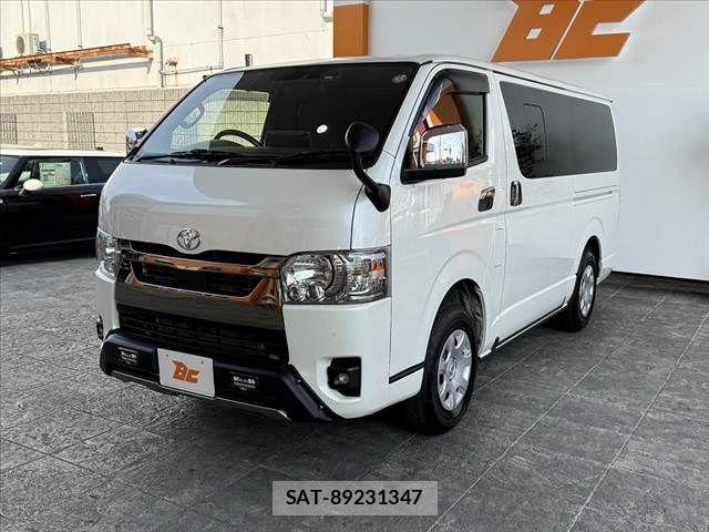 Toyota HIACE VAN 2022-07 7454670-9