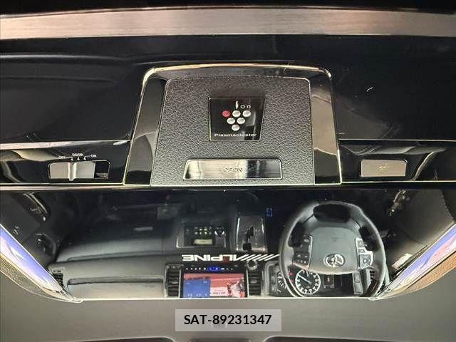 Toyota HIACE VAN 2022-07 7454670-22